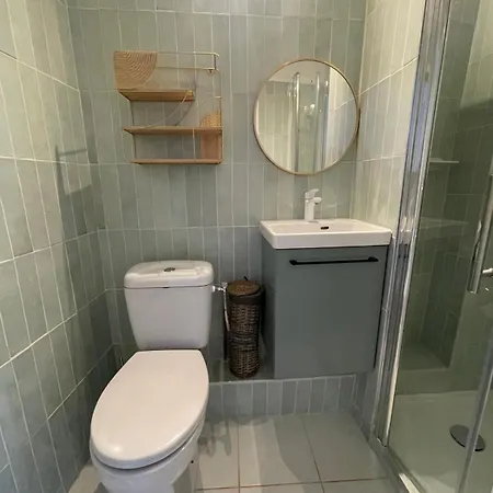 Comfort With Garden *